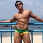 亿万28:揭示成功投资者的心路历程 97v744